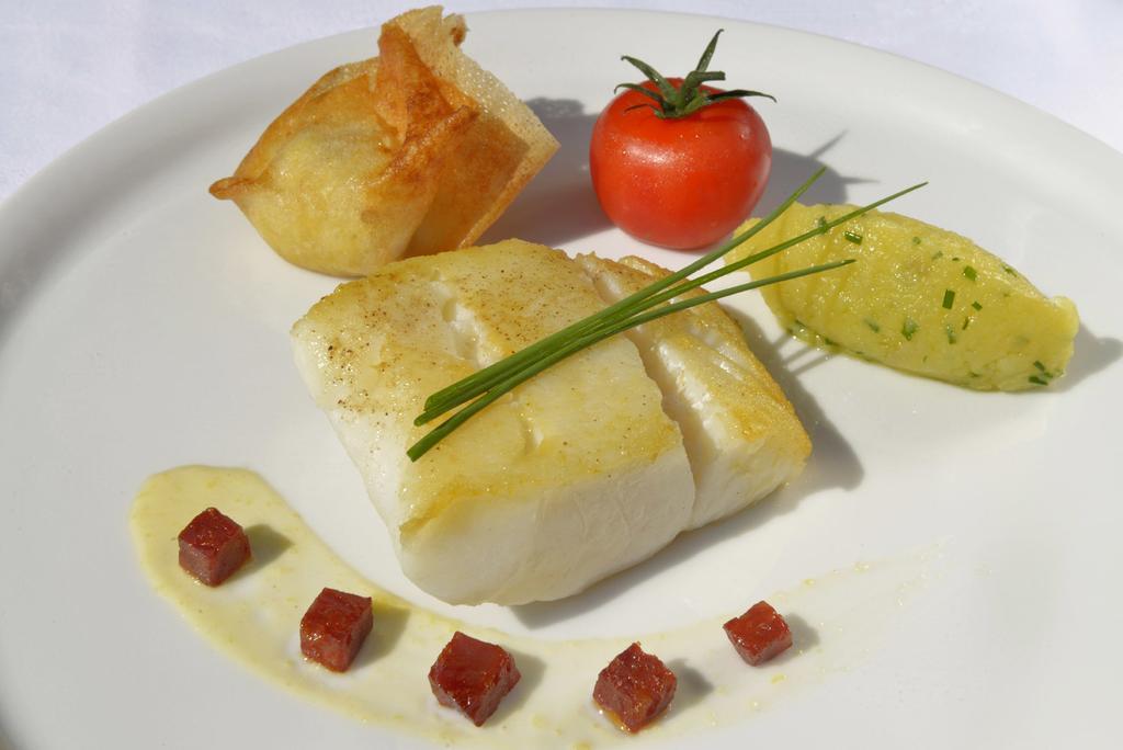 Logis Hotel Le Prieure Saint-Marcel  エクステリア 写真