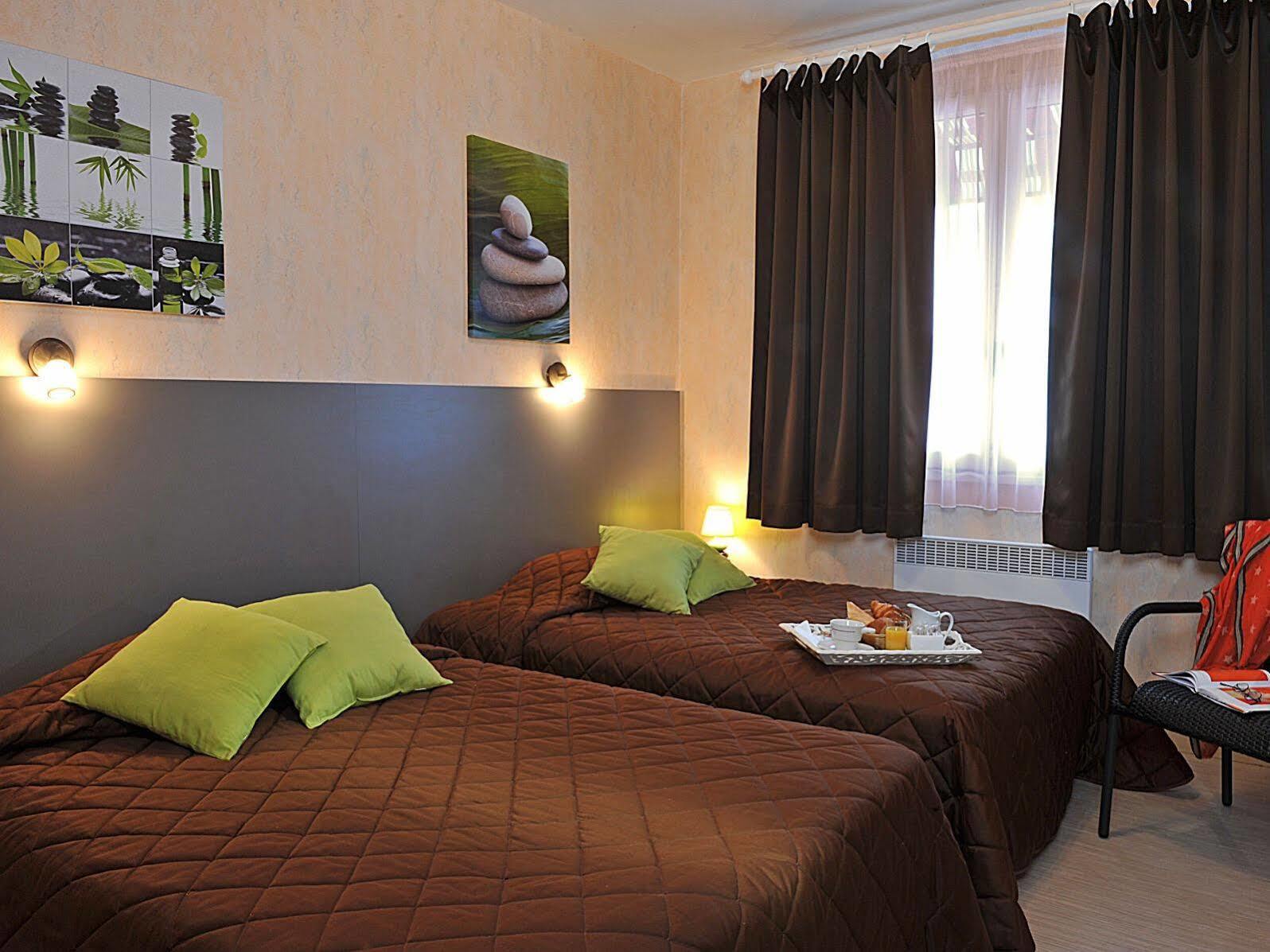 Logis Hotel Le Prieure Saint-Marcel  エクステリア 写真